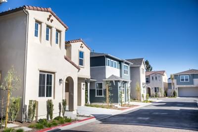 Aura New Homes in Costa Mesa, CA
